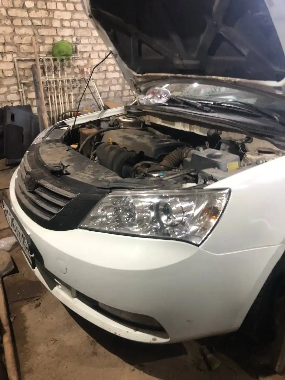 Автомобиль с двумя комплектами колес на ходу - Авто в Нижний Новгород