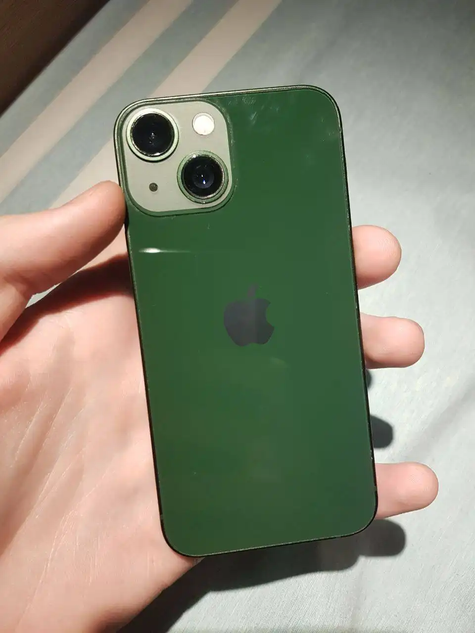 Обмер на зеленый мини 256гб 100 акб с немного битой матрицей - Смартфоны (Электроника) в Нижний Новгород