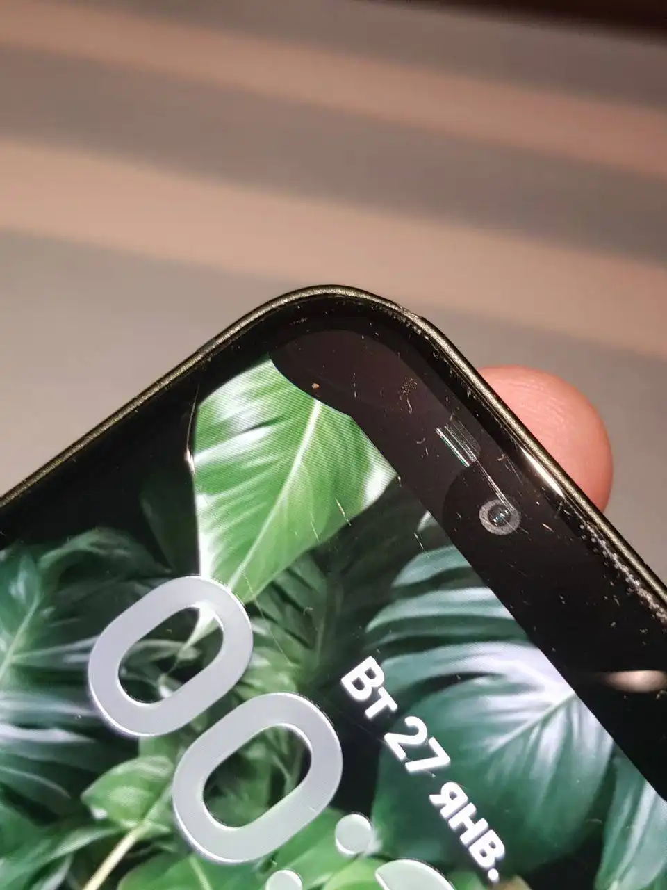 Обмер на зеленый мини 256гб 100 акб с немного битой матрицей - Смартфоны (Электроника) в Нижний Новгород