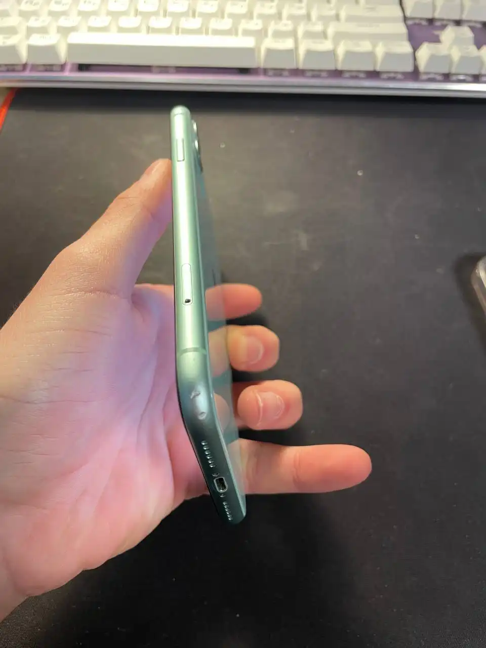 Айфон 11 64 ГБ в хорошем состоянии - Смартфоны (Электроника) в Нижний Новгород