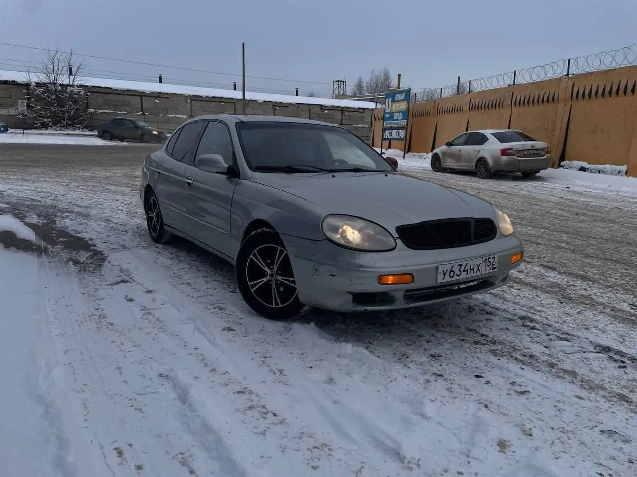 Продажа автомобиля 2000 года с двигателем 2.2 литра - Авто в Нижний Новгород