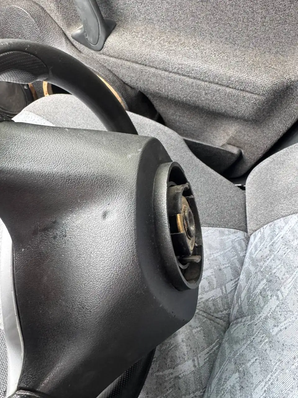 Продам руль приора 2 - Рулевое управление (Запчасти) в Нижний Новгород