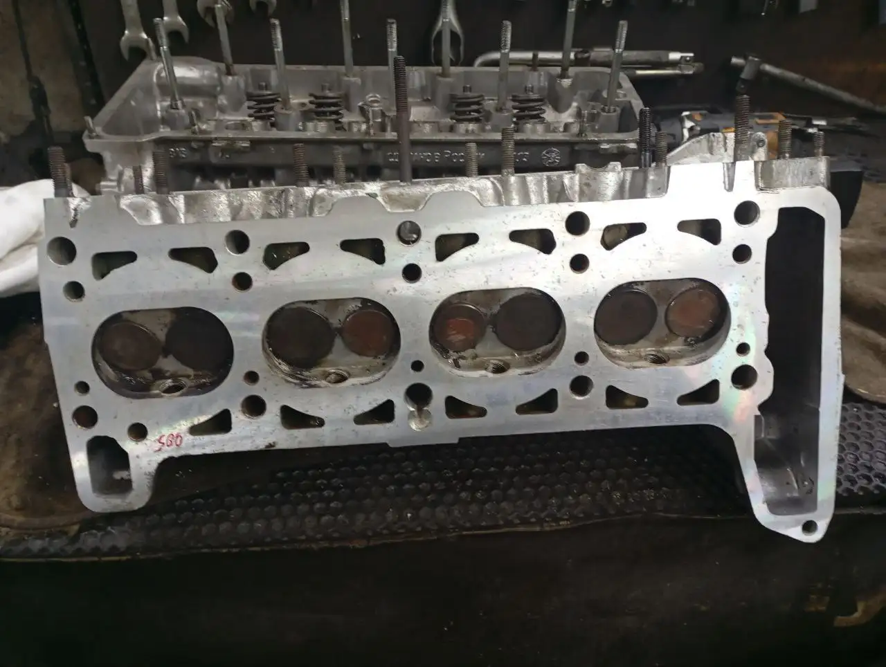 Продам ГБЦ ВАЗ 2107 - Запчасти (Авто) в Нижний Новгород