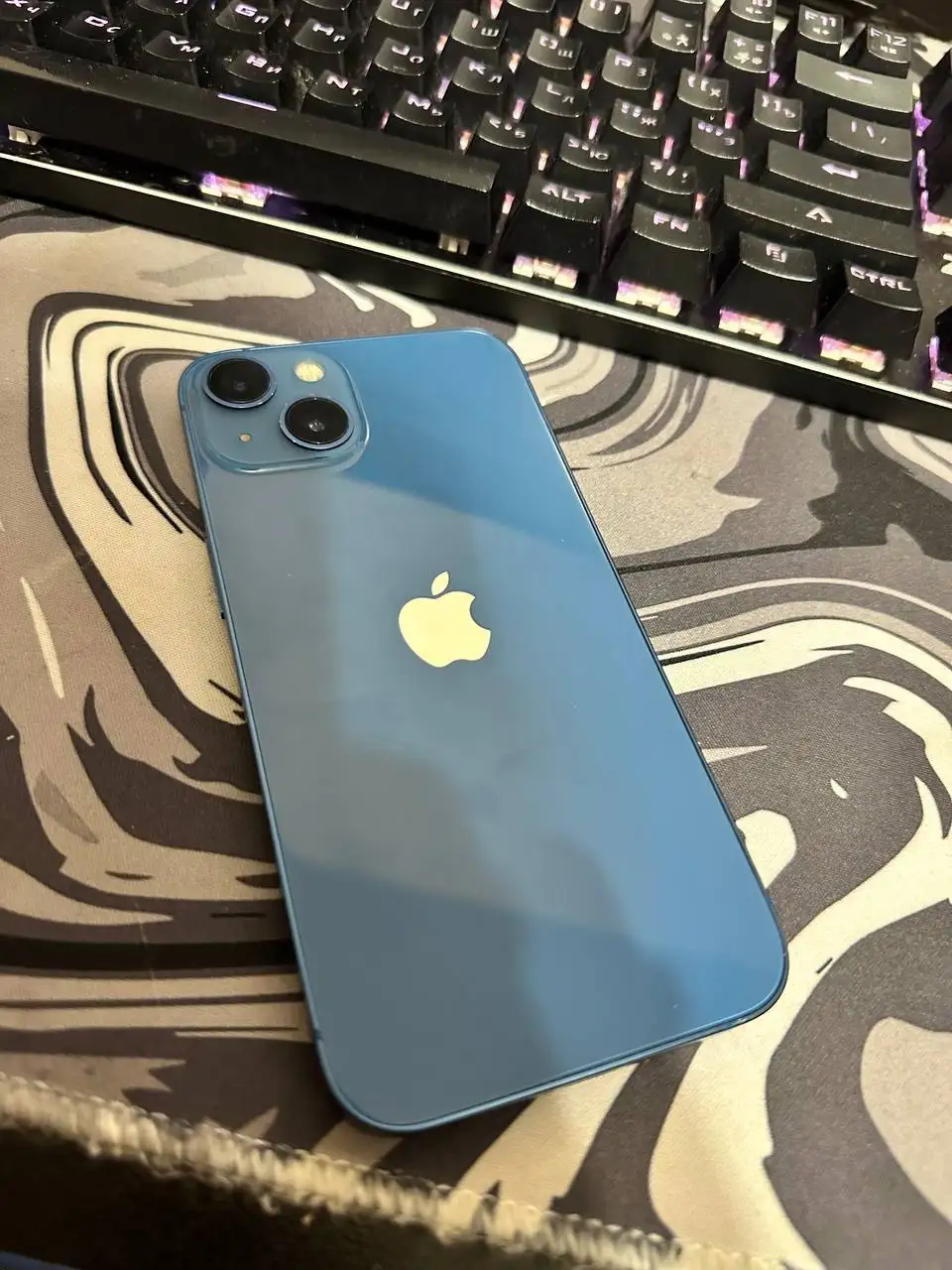 Продам iPhone с оригинальными комплектующими - Смартфоны (Электроника) в Нижний Новгород