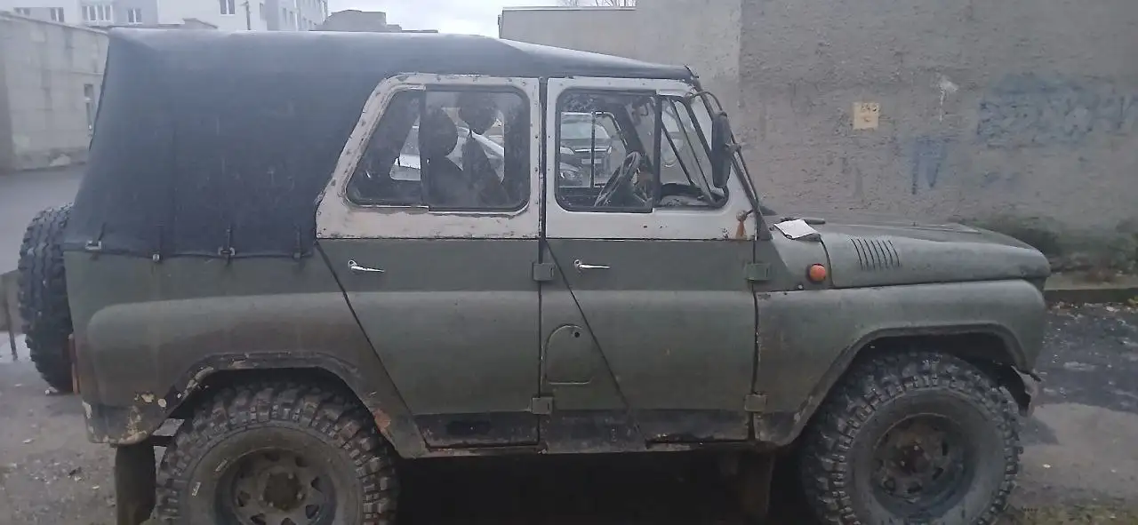 Разбор УАЗ 469 с двигателем 417 и документами - Автозапчасти (Запчасти) в Нижний Новгород
