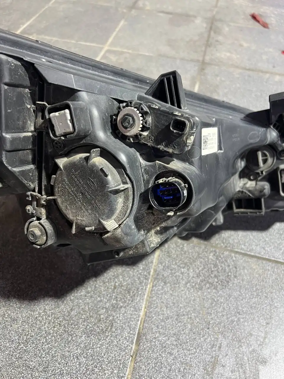 Kia Rio X-Line 2021, левая фара с адаптацией - Оптика (Запчасти) в Нижний Новгород