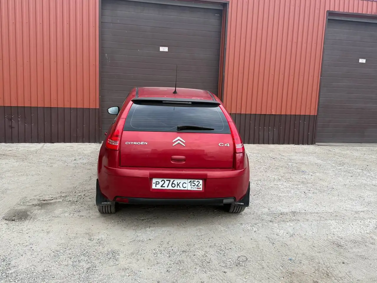 Продажа автомобиля Citroen 2010 года с механической коробкой передач - Авто в Нижний Новгород