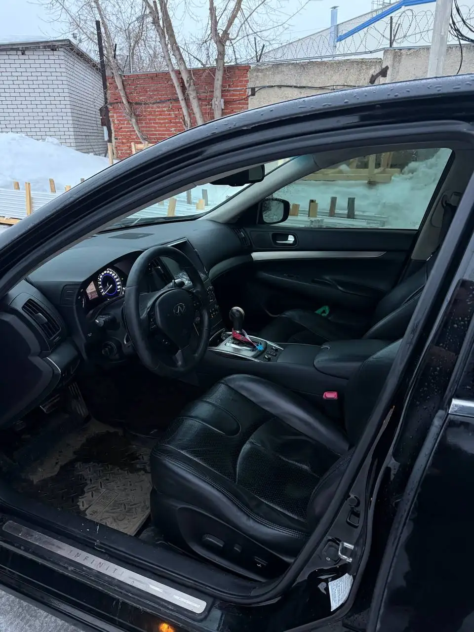 Продажа Infiniti G25 2010 года в хорошем состоянии - Легковые автомобили (Авто) в Саров