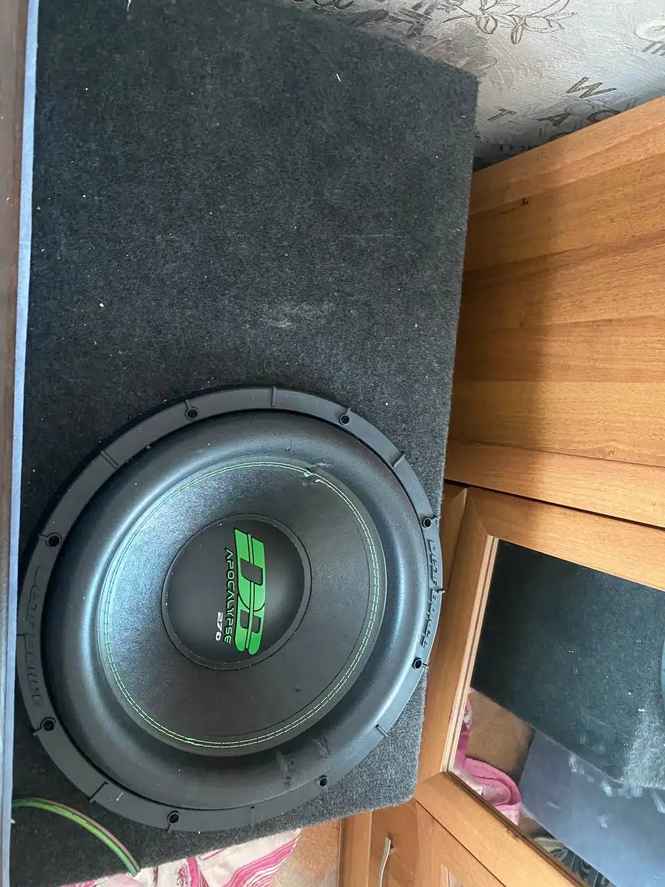 Продам саб 270 deaf bounce с коробом - Аудио (Авто) в Нижний Новгород