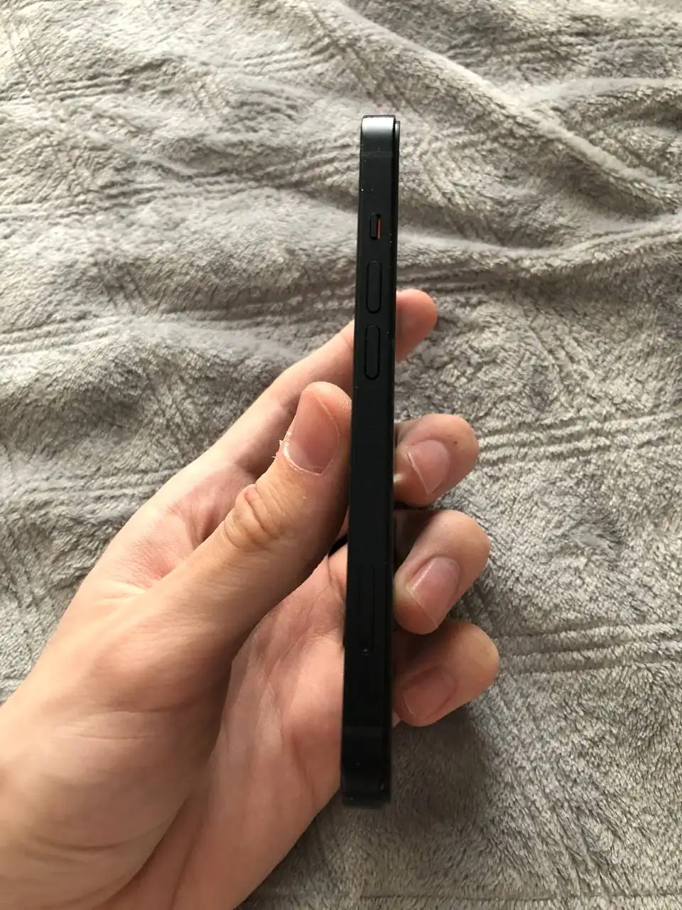 Продам iPhone 13 128гб с дефектами - Смартфоны (Электроника) в Нижний Новгород