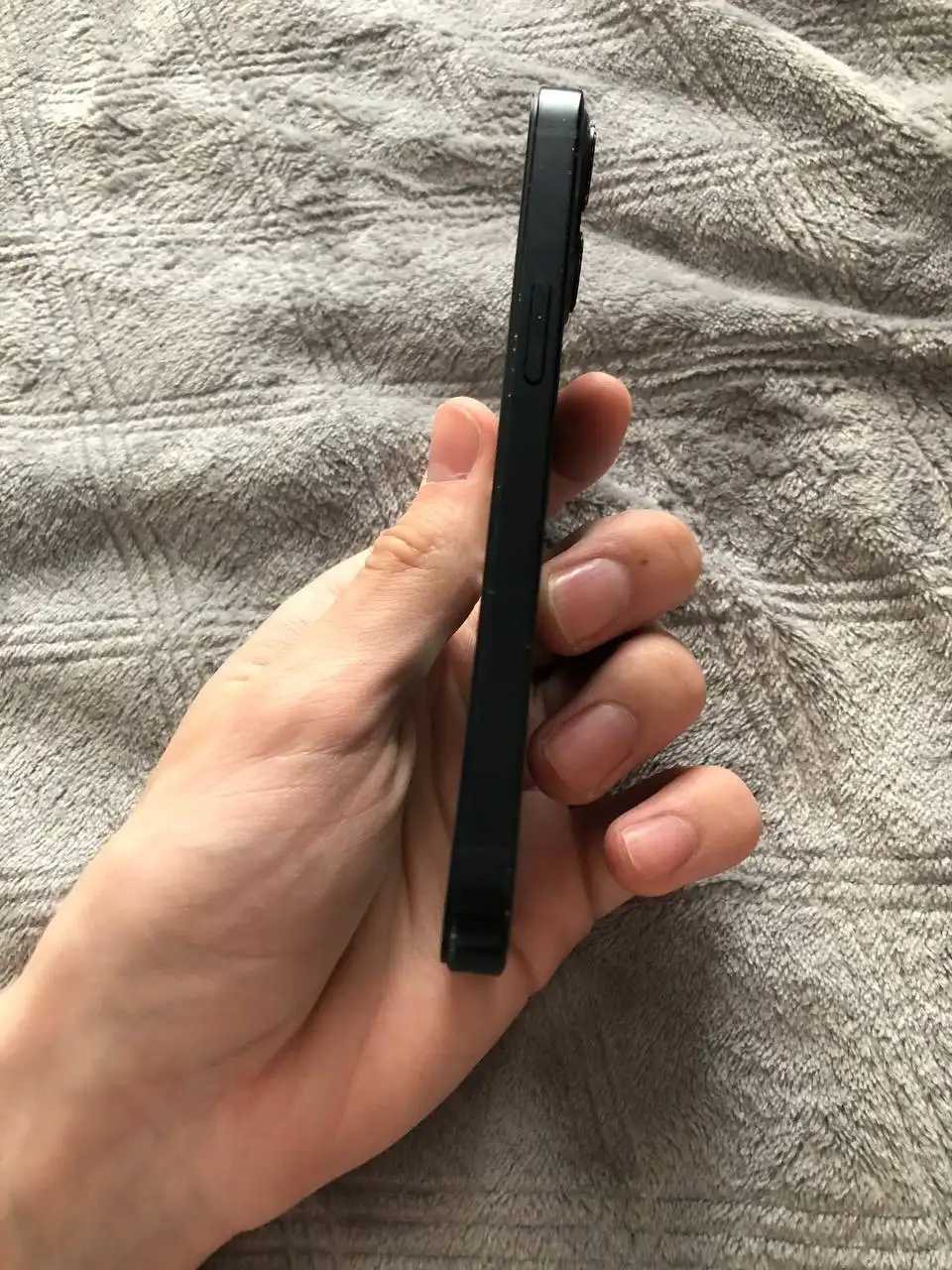 Продам iPhone 13 128гб с дефектами - Смартфоны (Электроника) в Нижний Новгород