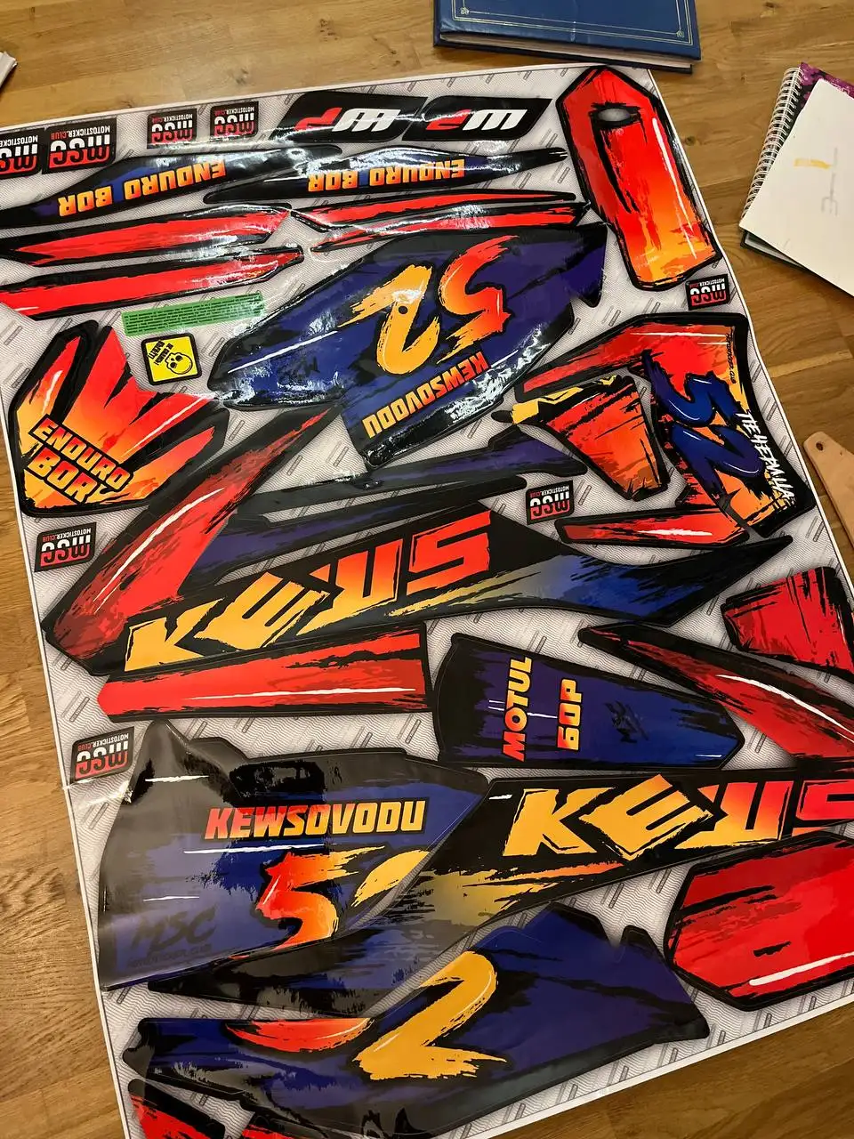 Поклейка графики на эндуро и питбайки - Автоуслуги (Услуги) в Нижний Новгород