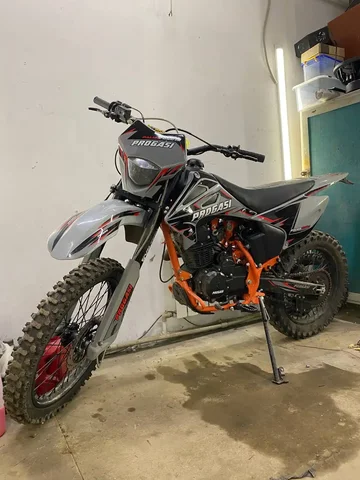 Продам эндуро - Классические автомобили в Нижний Новгород