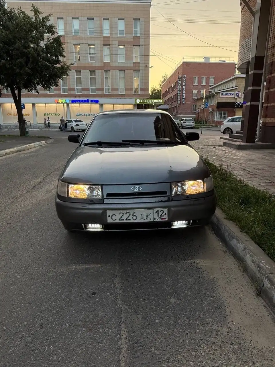 ВАЗ 2112 2004 года в хорошем состоянии - Авто в Нижний Новгород