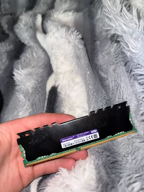 Продам оперативную память 16 ГБ DDR4 3200MHz - Наушники в Нижний Новгород