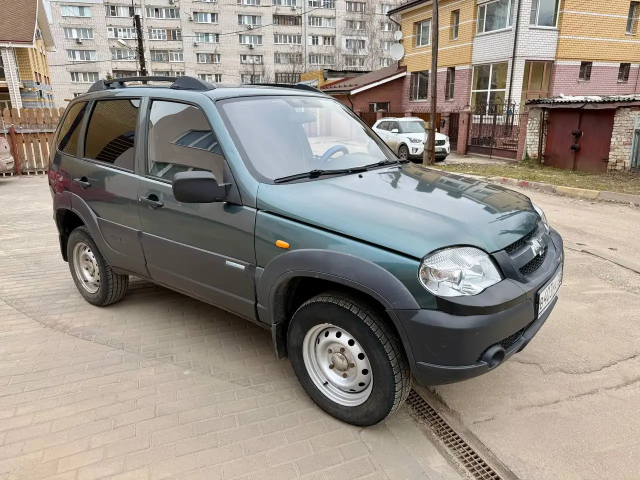 Шевроле Нива 2010 года с газовым оборудованием - Легковые автомобили (Авто) в Нижний Новгород