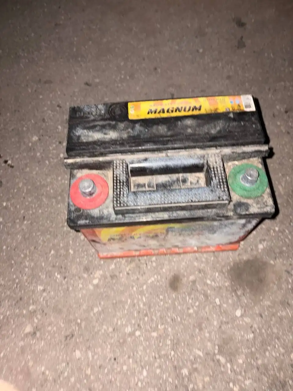 Продам акум, хороший - Аккумуляторы (Запчасти) в Нижний Новгород