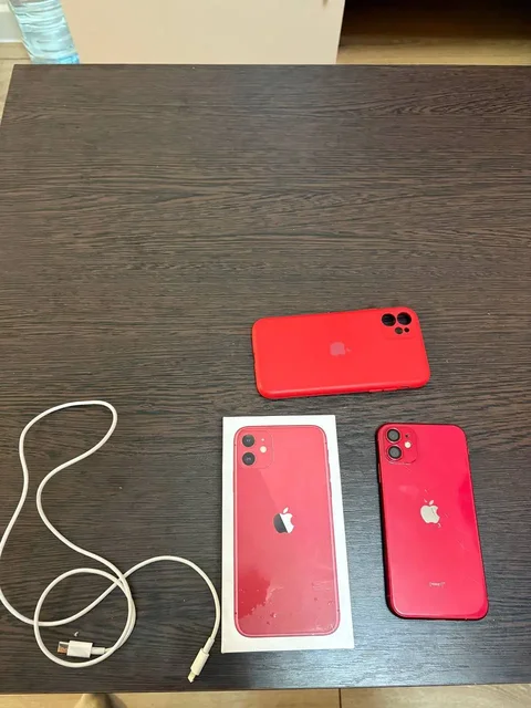 Продам iPhone 11 128 GB - Компьютерные комплектующие в Нижний Новгород