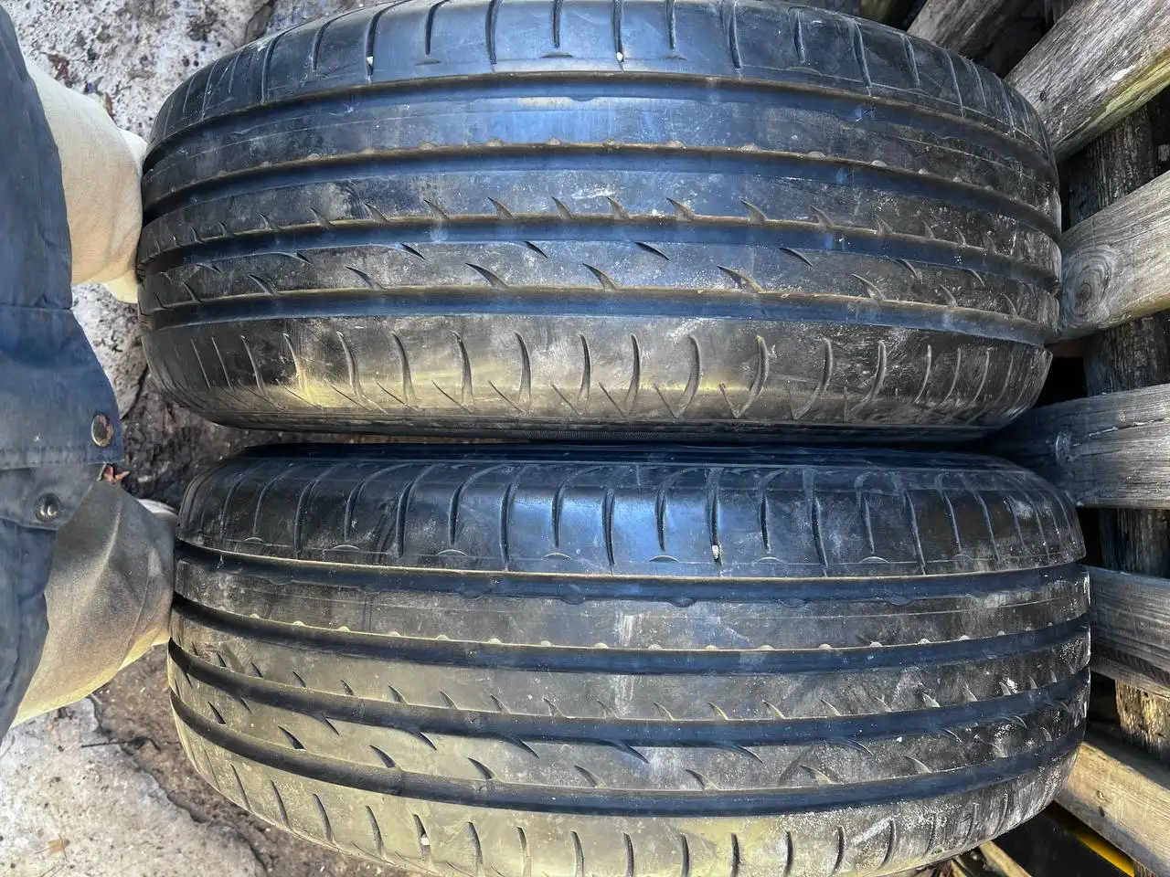 Продажа двух покрышек Nexen N8000 235/65/17 - Шины и диски (Запчасти) в Нижний Новгород