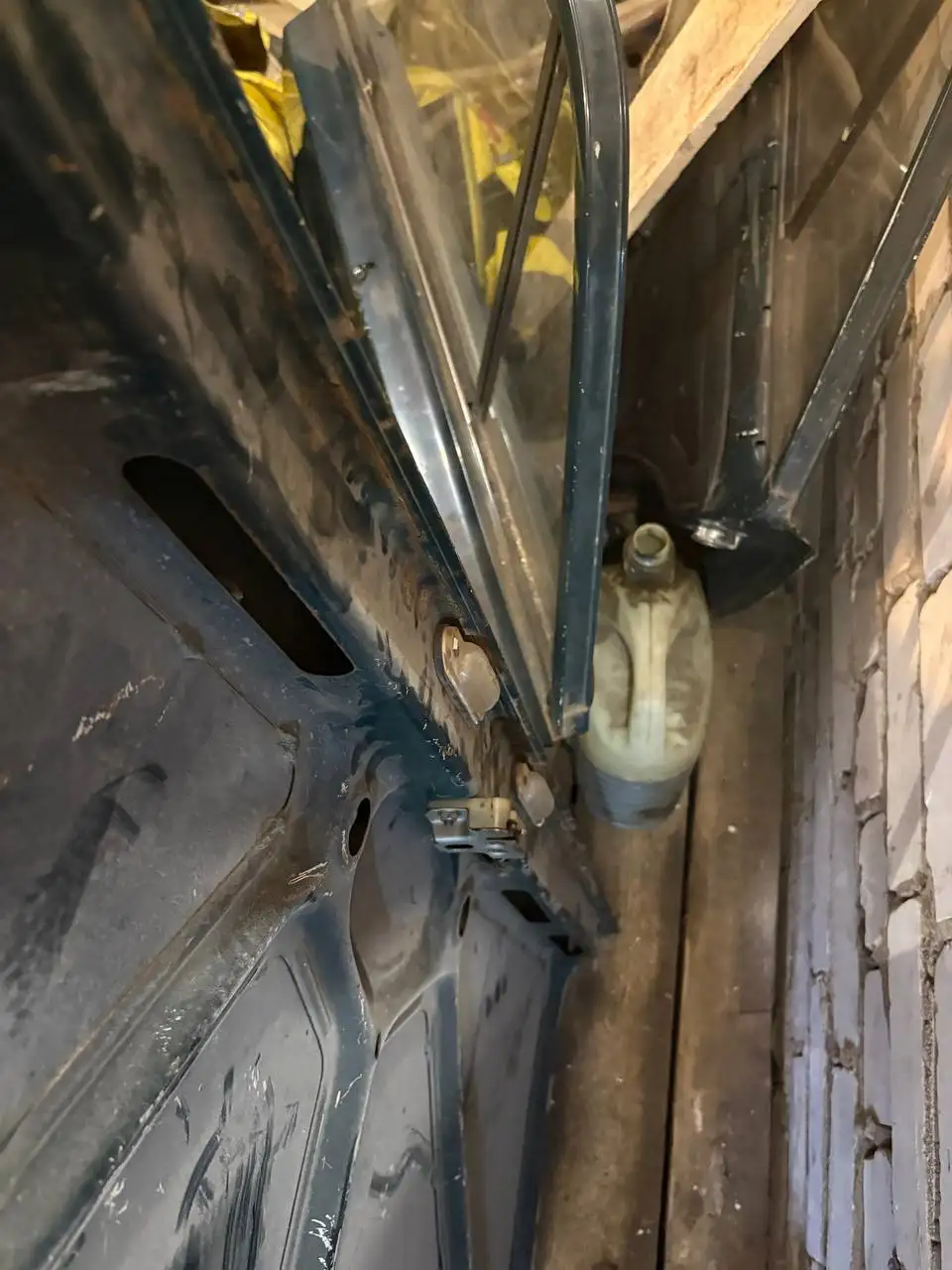 Продажа автозапчастей: капот, крышка багажника, заднее стекло - Кузовные запчасти (Запчасти) в Нижний Новгород