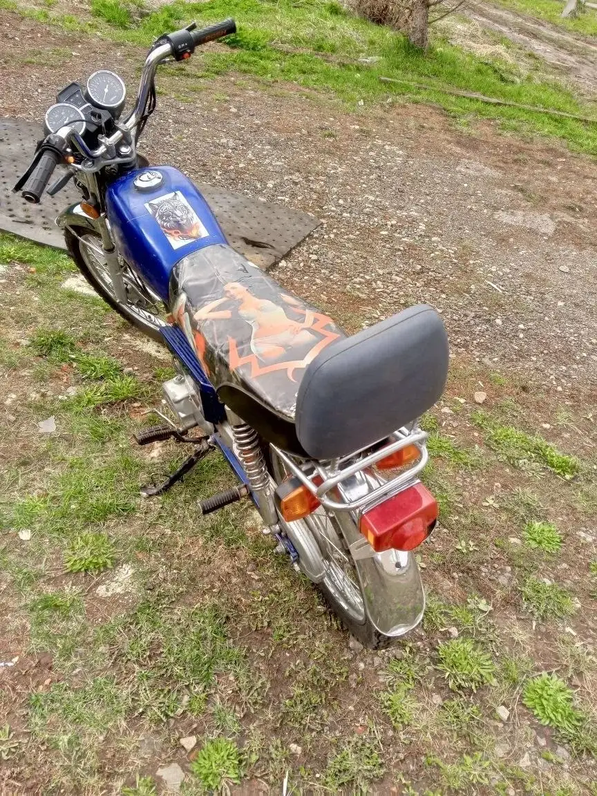 Suzuki Jimny 2011 1.3 л - Автомобили (Авто) в Нижний Новгород