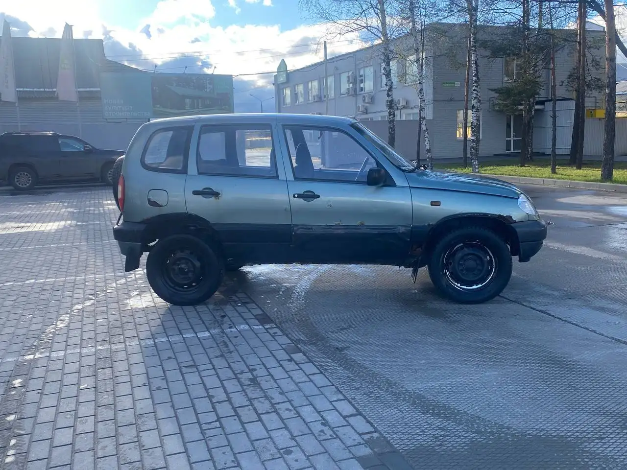 Chevrolet Niva 2007 - Внедорожники (Авто) в Нижний Новгород