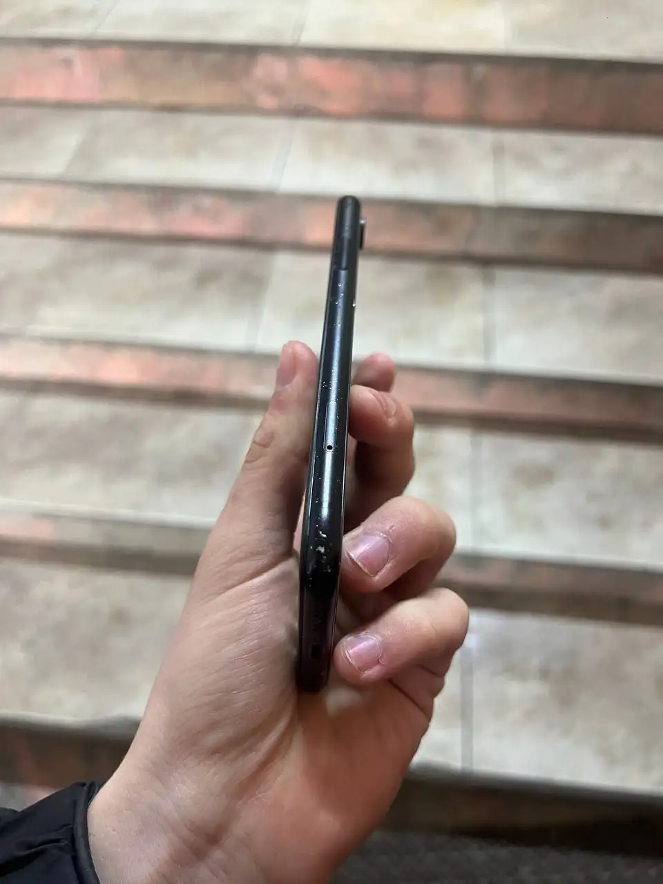 Продажа 2 телефонов: Infinix Smart 7 и iPhone XR - Смартфоны (Электроника) в Неизвестно