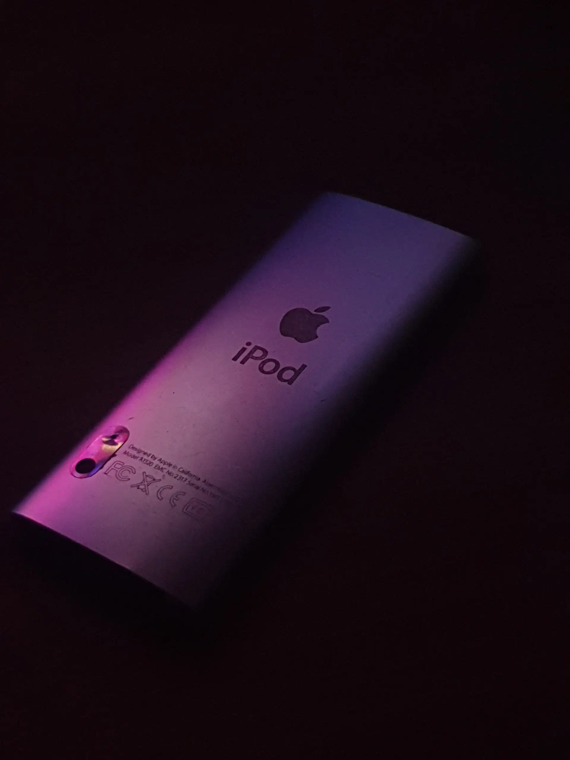 Продам iPod Nano 5 16gb - Плееры (Электроника) в Нижний Новгород