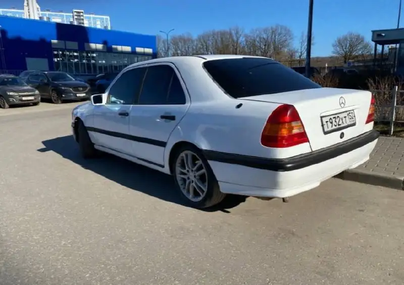 Мерседес С-Класс 180 1994 на учете - Легковые автомобили (Авто) в Нижний Новгород