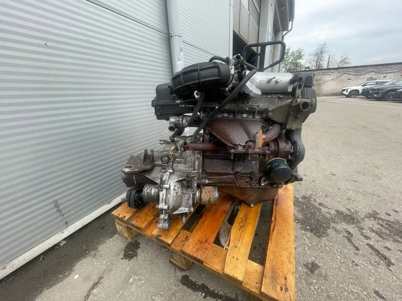 Продам 120 шеснарь со всем навесным и коробкой - Двигатели и запчасти (Авто) в Нижний Новгород