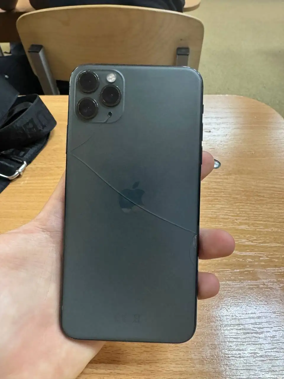 iPhone 11 64GB - Мобильные телефоны (Электроника) в Нижний Новгород