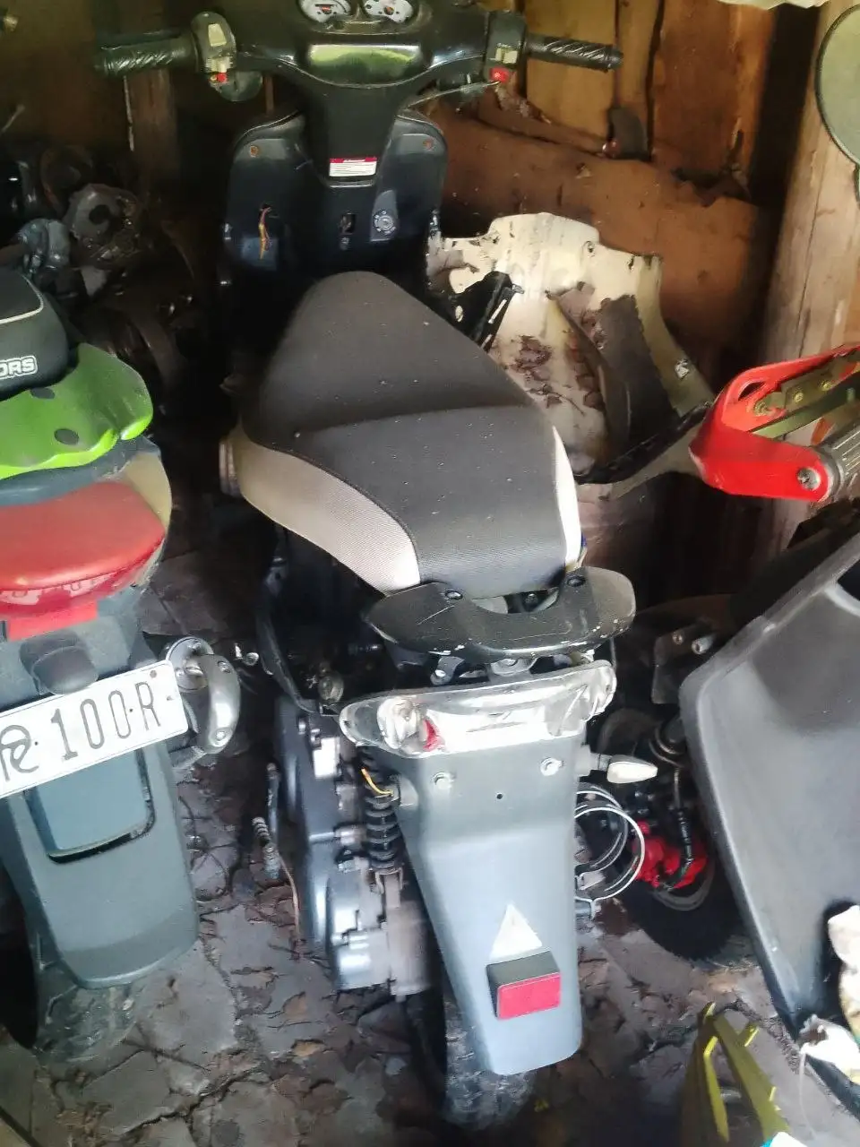 Скутер 50cc для ремонта - Мототехника (Авто) в Нижний Новгород