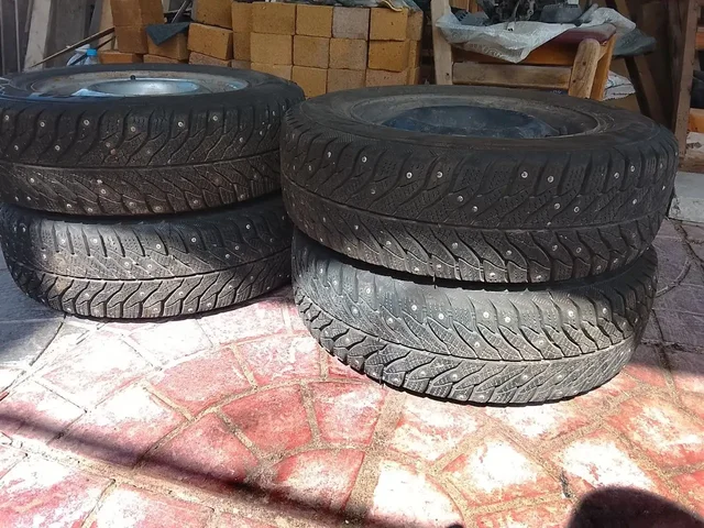 Продам зимние колеса 13R - Авто в Нижний Новгород
