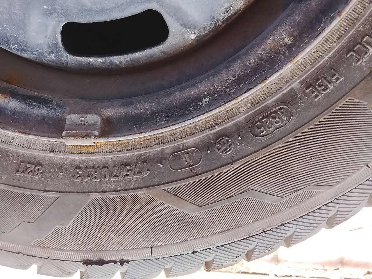 Продам зимние колеса 13R - Шины и диски (Авто) в Нижний Новгород