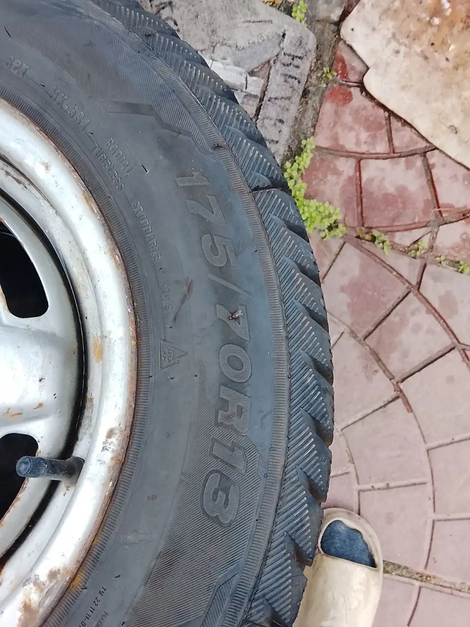Продам зимние колеса новые на штампованных дисках - Шины и диски (Авто) в Нижний Новгород
