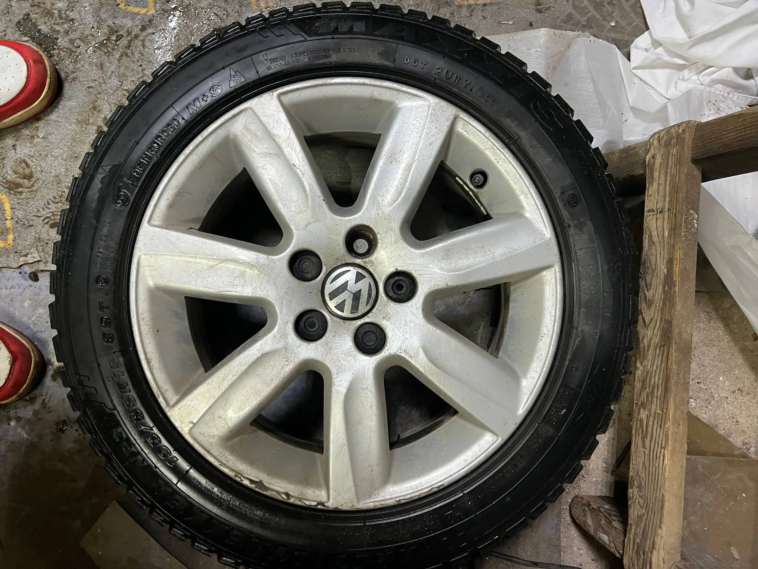Продам диски на Volkswagen Polo sedan - Диски (Авто) в Нижний Новгород