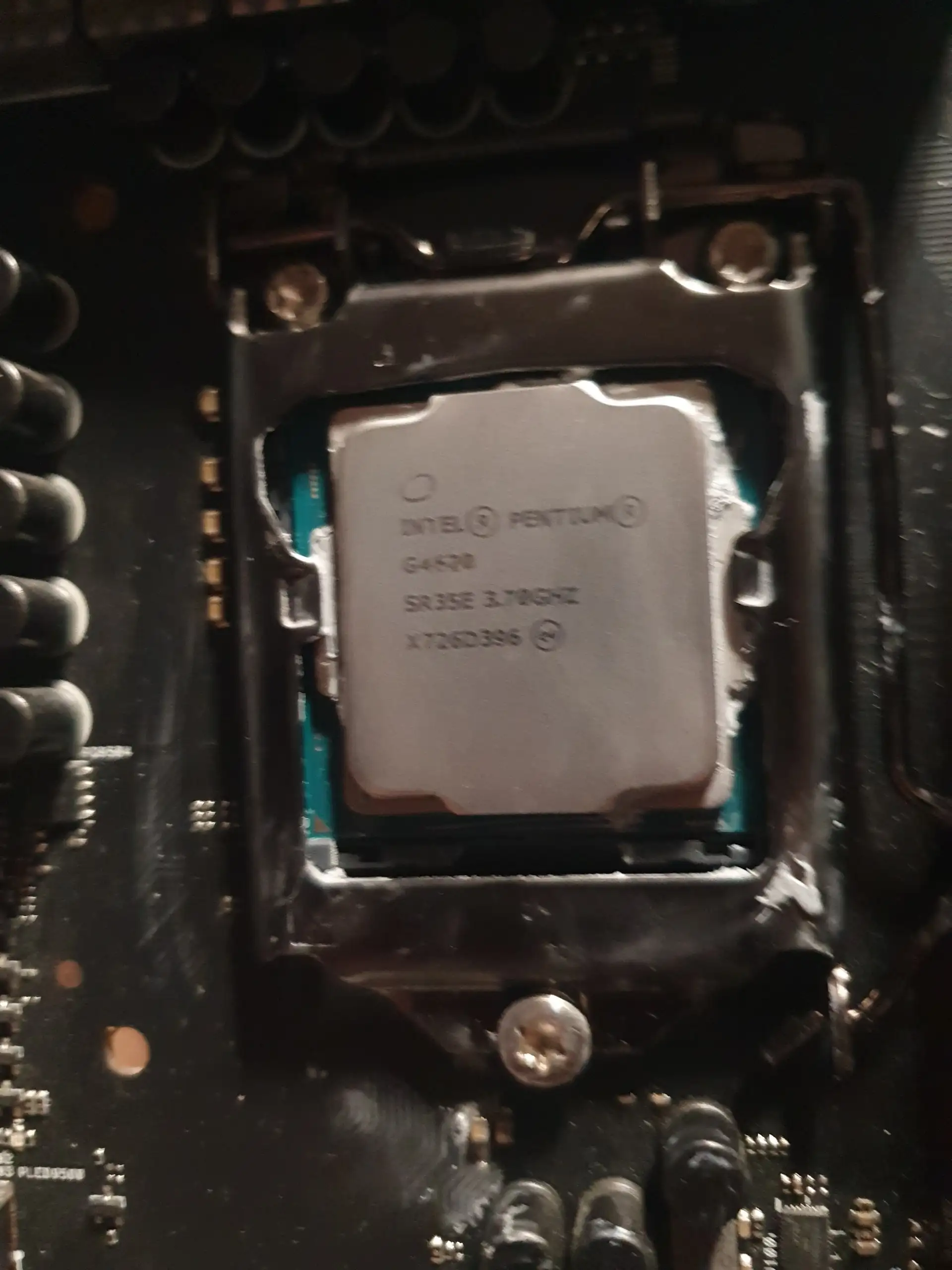 Продается Asus ROG Maximus VIII Ranger с Pentium G4620 - Материнские платы (Электроника) в Нижний Новгород