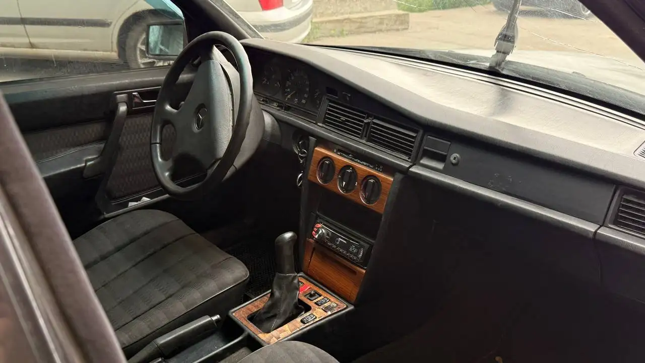 Mercedes-Benz W201 1992 - Легковые автомобили (Авто) в Нижний Новгород