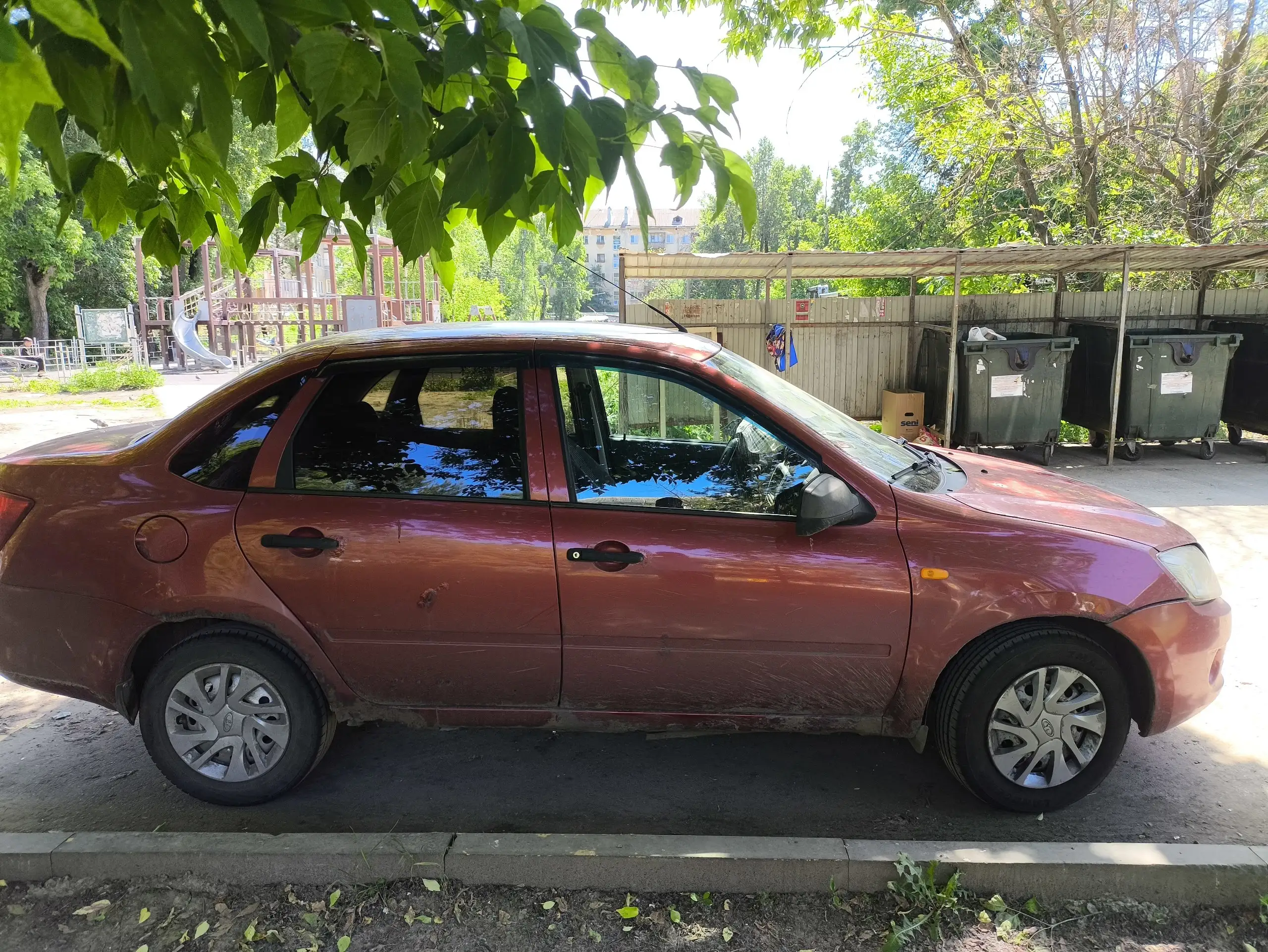 Лада Гранта 2013 год - Легковые автомобили (Авто) в Нижний Новгород