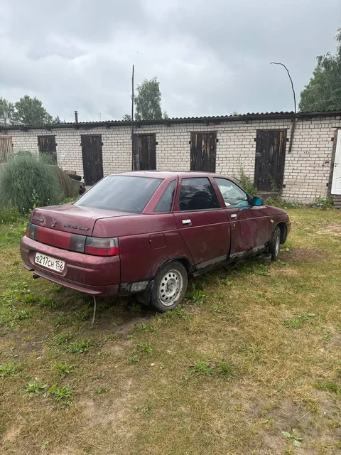 Выгодная продажа ВАЗ-2110: бюджетный автомобиль с дефектами - Ключи, брелоки в Нижний Новгород