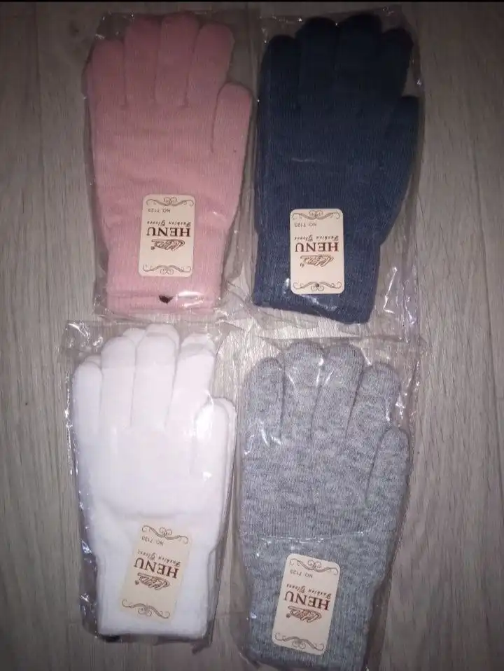 Теплые женские перчатки на зиму