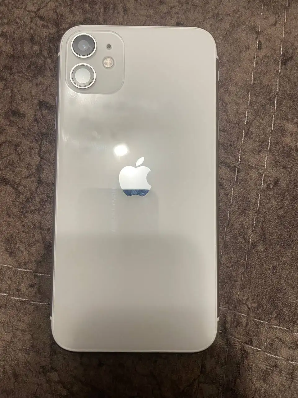 Продажа iPhone 11 с АКБ 80% - Смартфоны (Электроника) в Бурасы