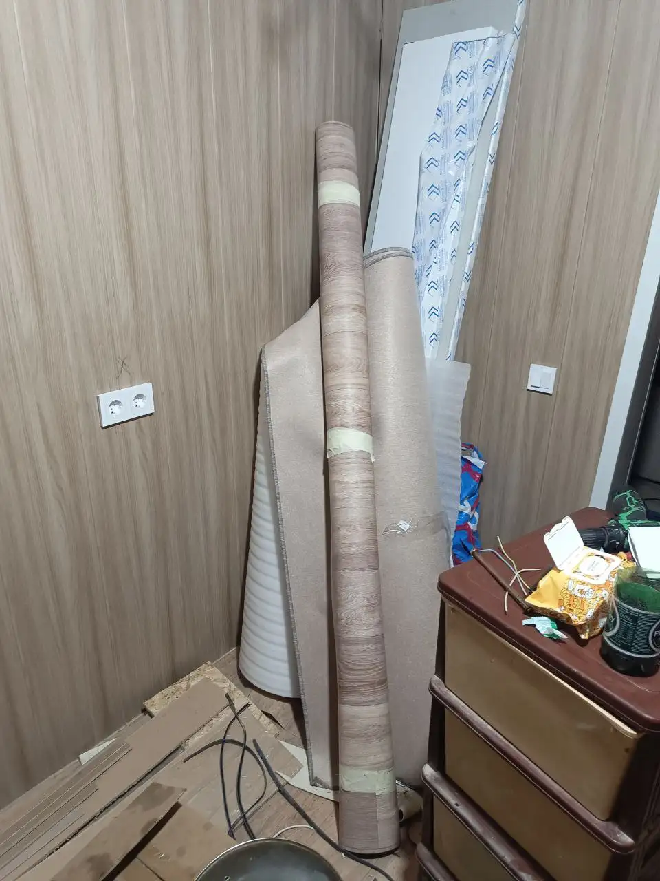 Услуги электрика и сантехника - Услуги в Бурасы