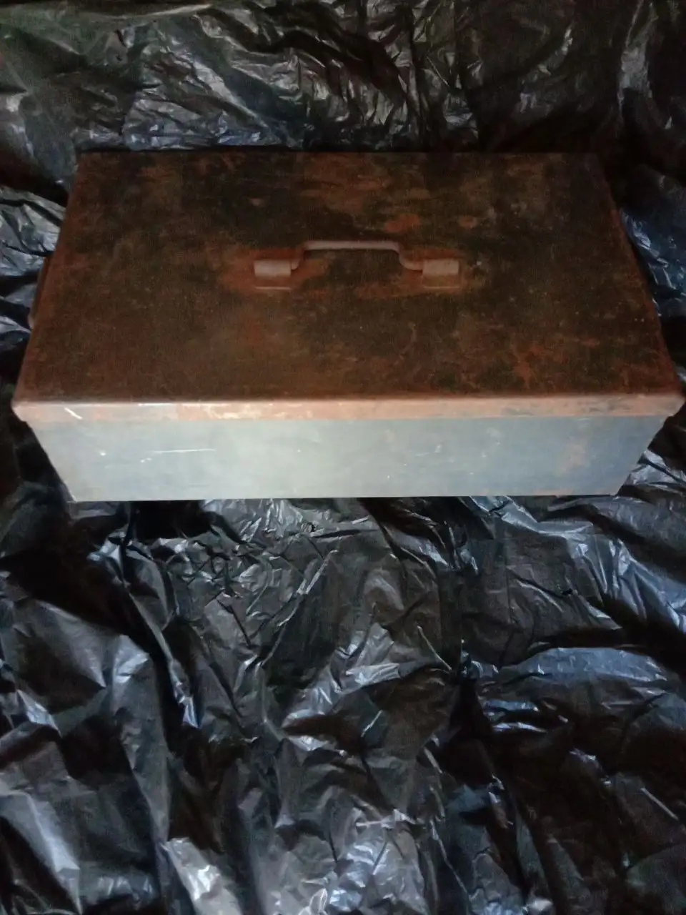 Продажа металлического ящика 50х30х12 - Металлические изделия (Барахолка) в Новые Бурасы