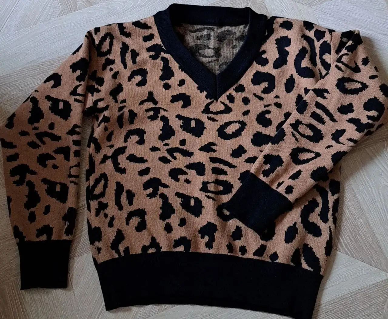 Тёплая кофта и водолазка с блёстками - Верхняя одежда (Одежда) в Новые Бурасы