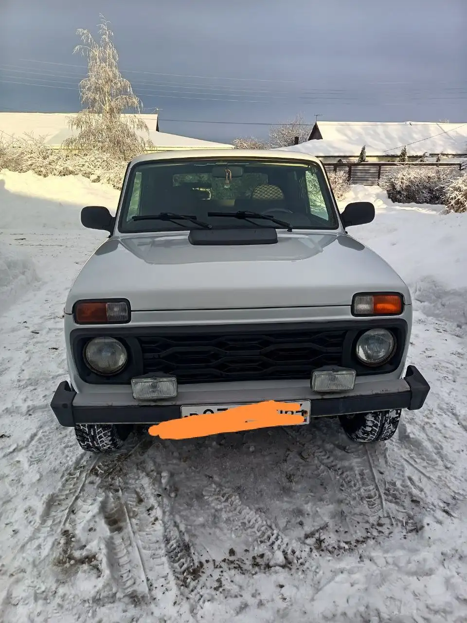 Продажа Нивы 2013 года в хорошем состоянии - Легковые автомобили (Авто) в Бурасы