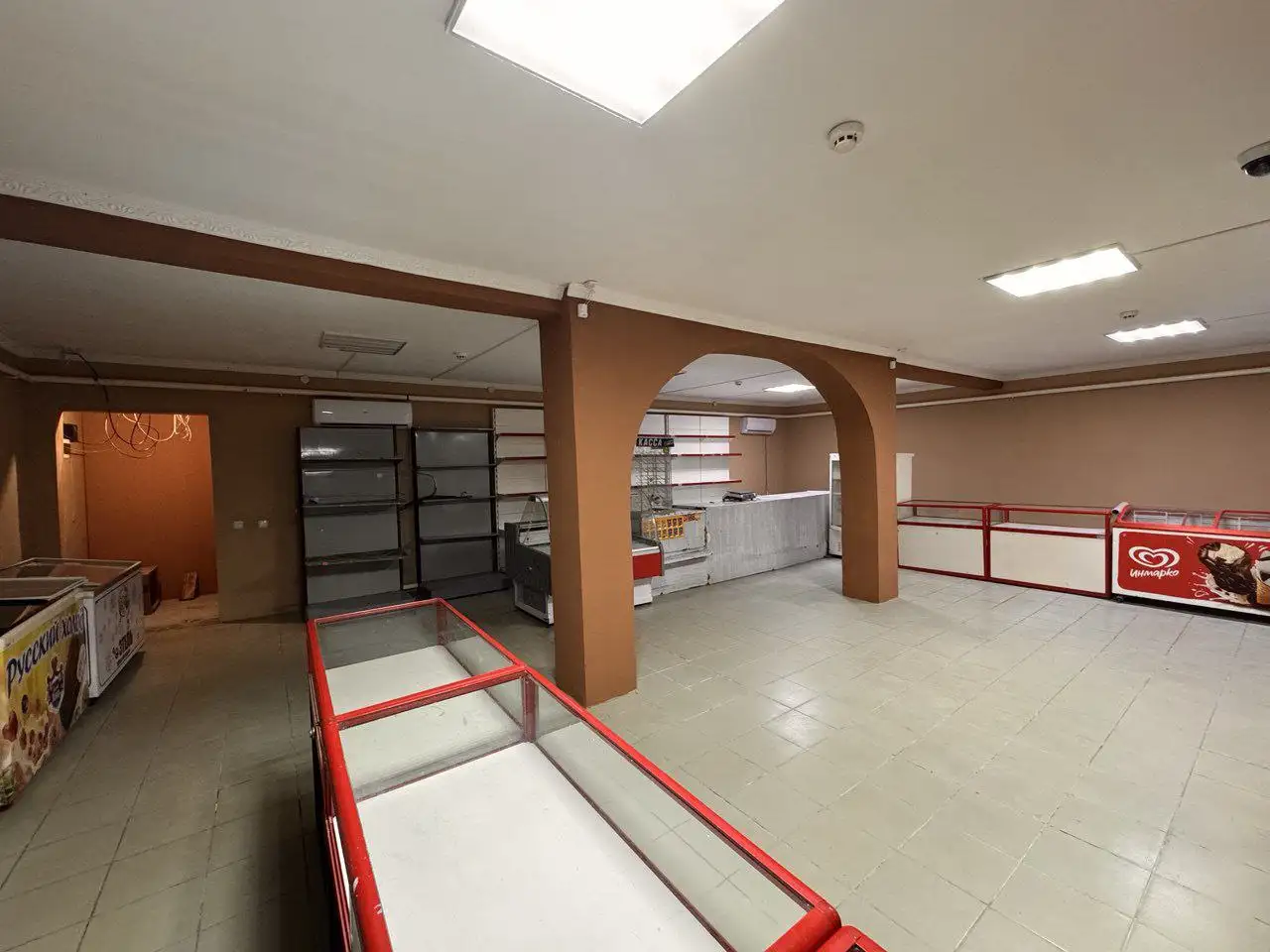 Сдается помещение в аренду в магазине «Глория» - Аренда коммерческой недвижимости (Недвижимость) в Тепловка