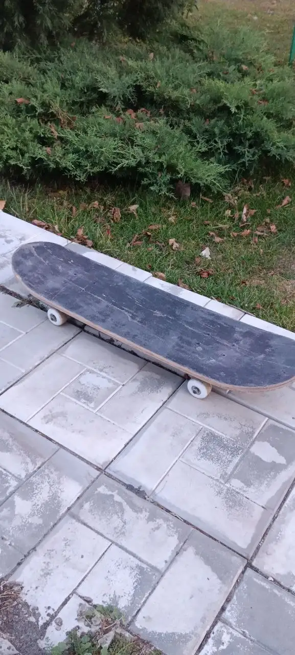 Продам скейтборд - Скейтборды (Хобби и отдых) в Новые Бурасы