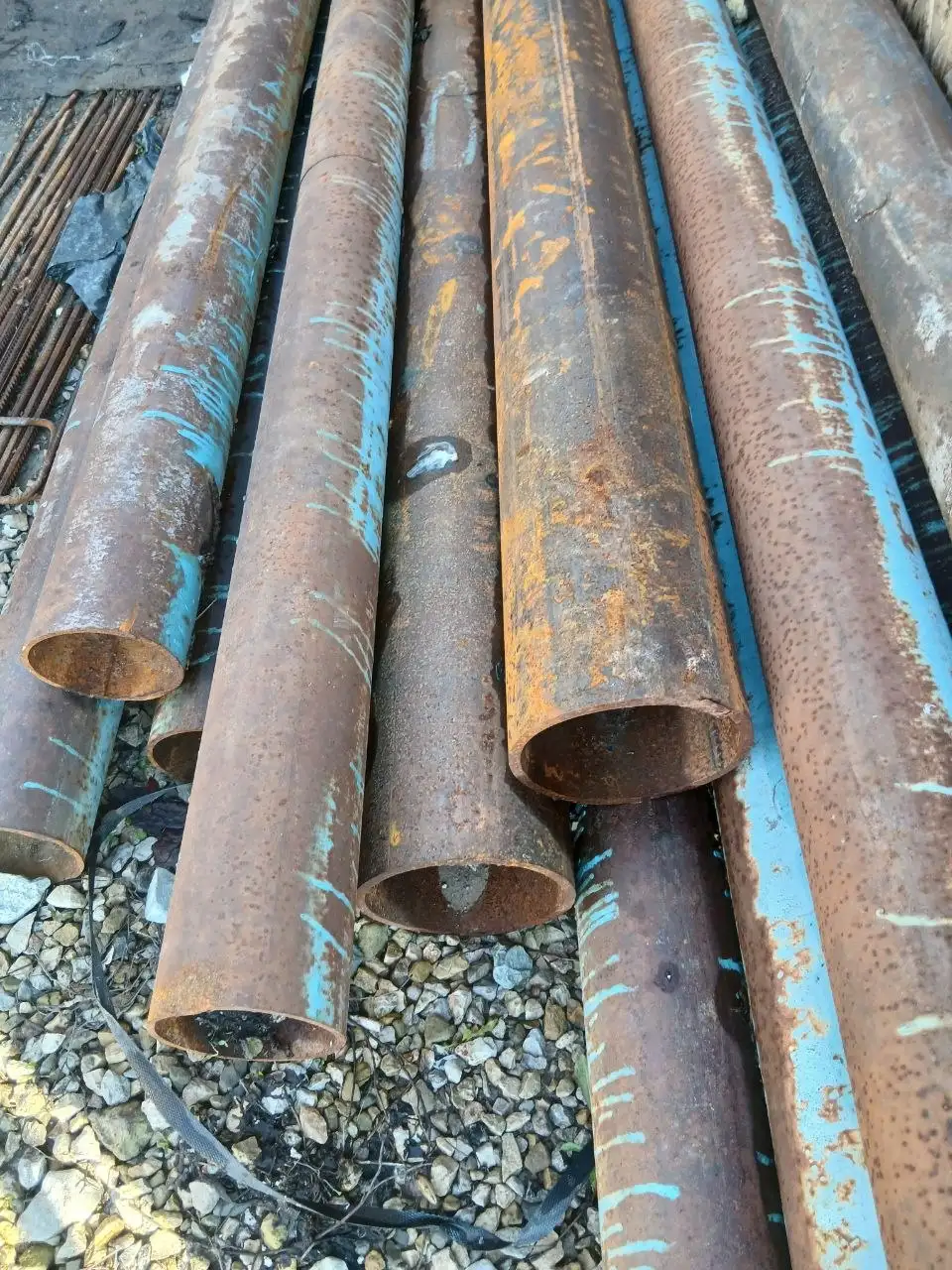 Продажа трубы диаметром 115мм толщиной 5мм - Трубы (Запчасти) в Бурасы