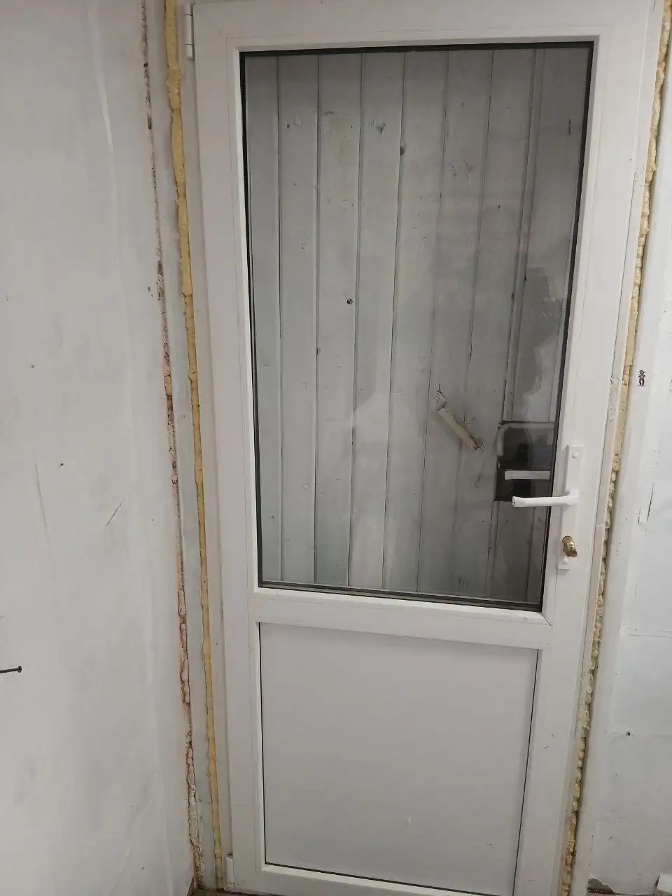 Продажа пластиковой двери - Двери и окна (Для дома и дачи) в Бурасы